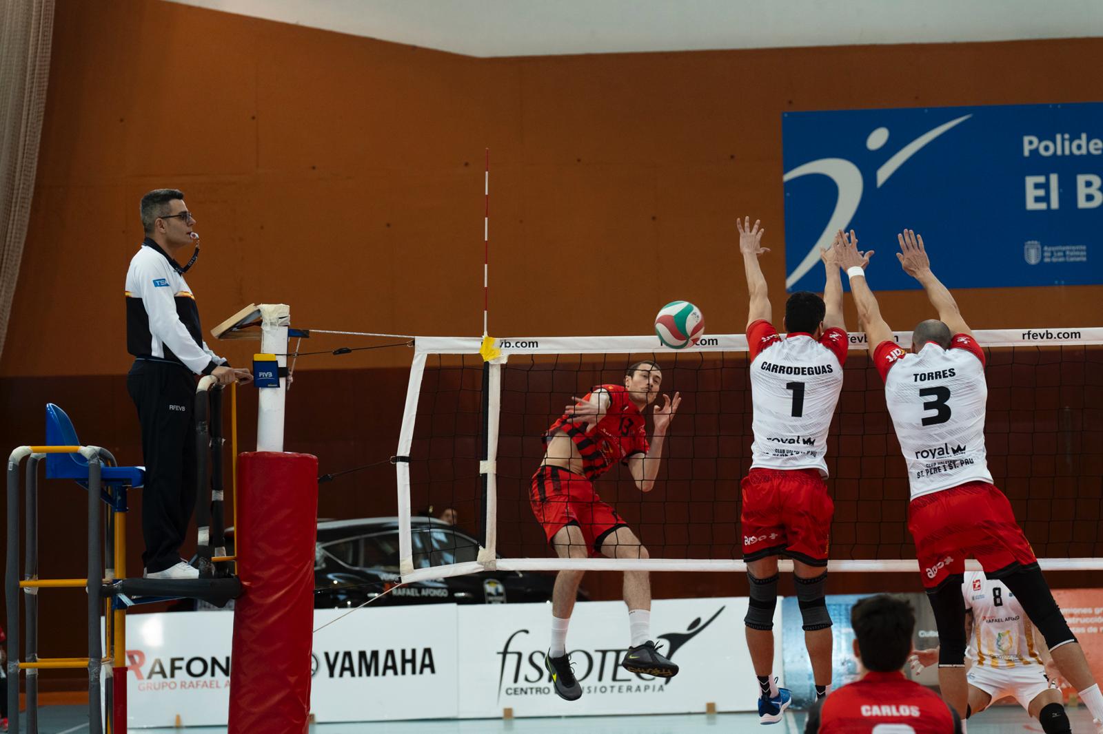 Jugada del partido que enfrentó a Instercap Asisa Tarragona SPSP contra Grupo Rafael Alfonso San Roque